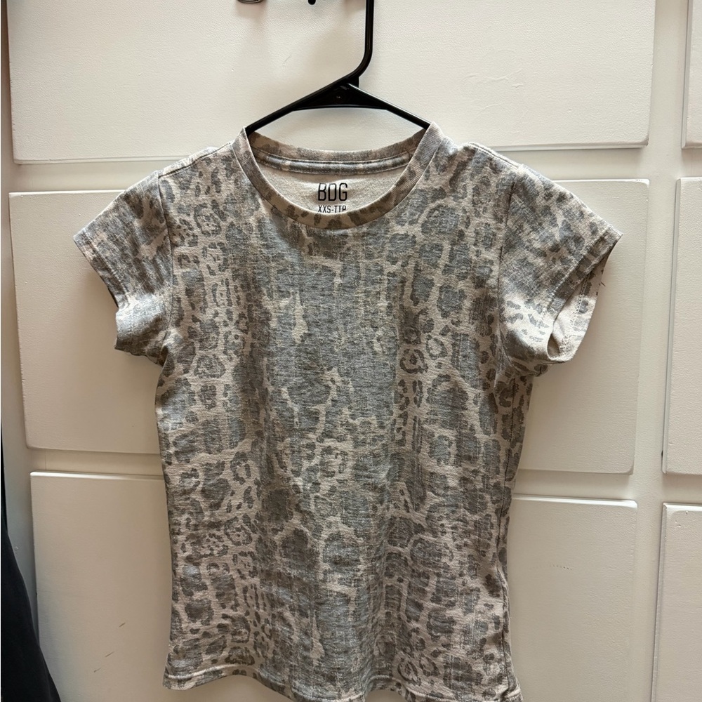 BDG Gray Patterned/Leopard Print Tee